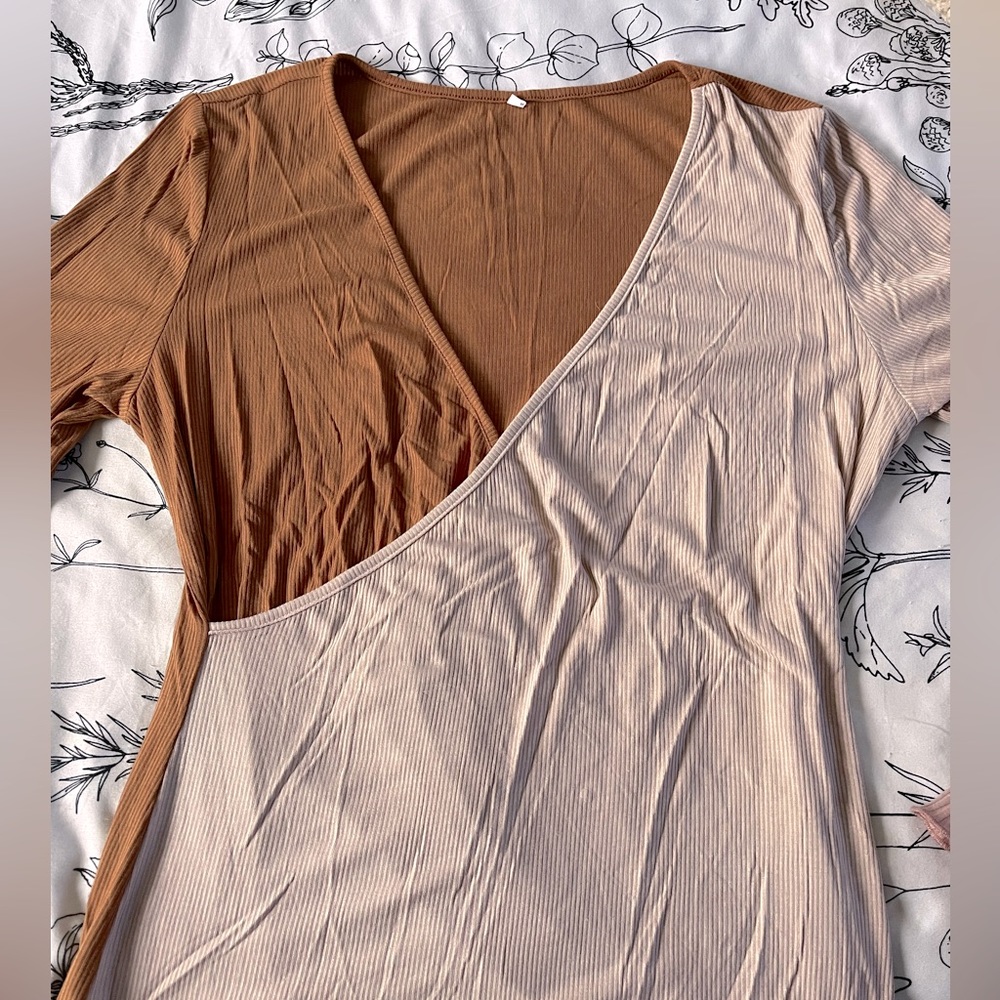 Shein v neck t shirt